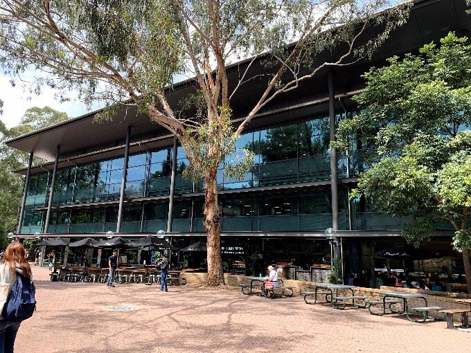 2.UOW_College.jpg