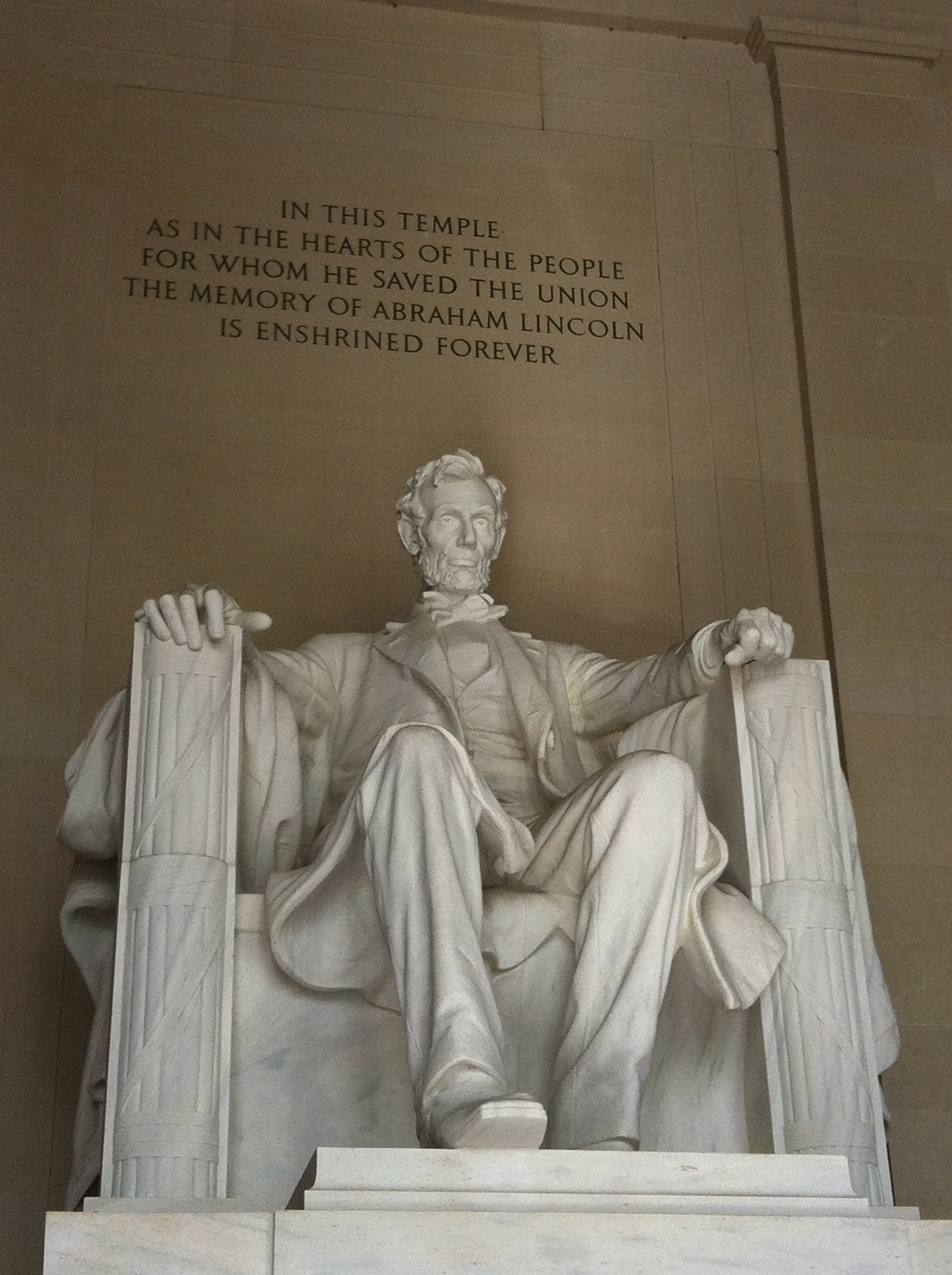 statue-of-Lincoln.jpg