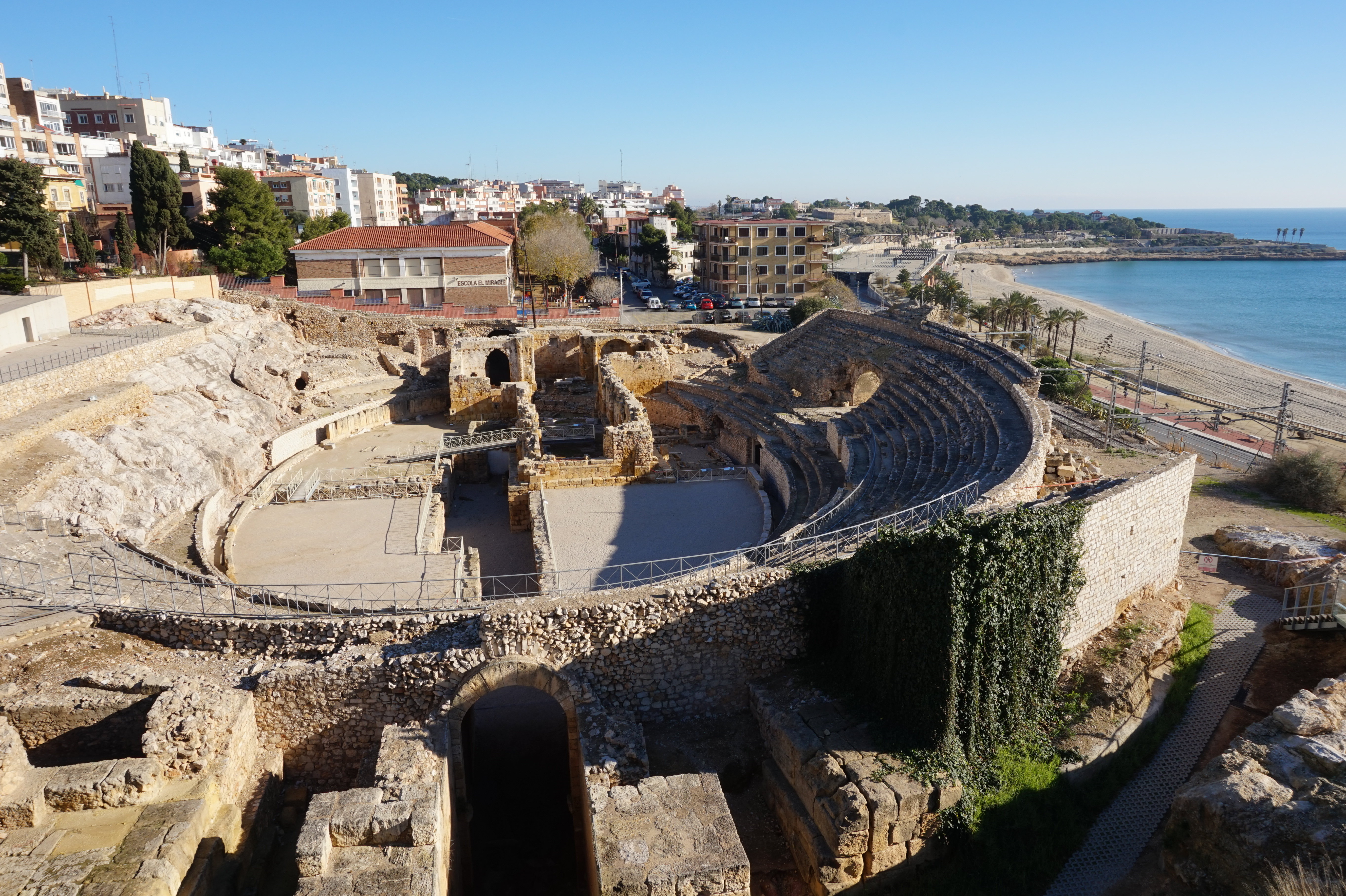 tarragona-amphitheatre.jpg